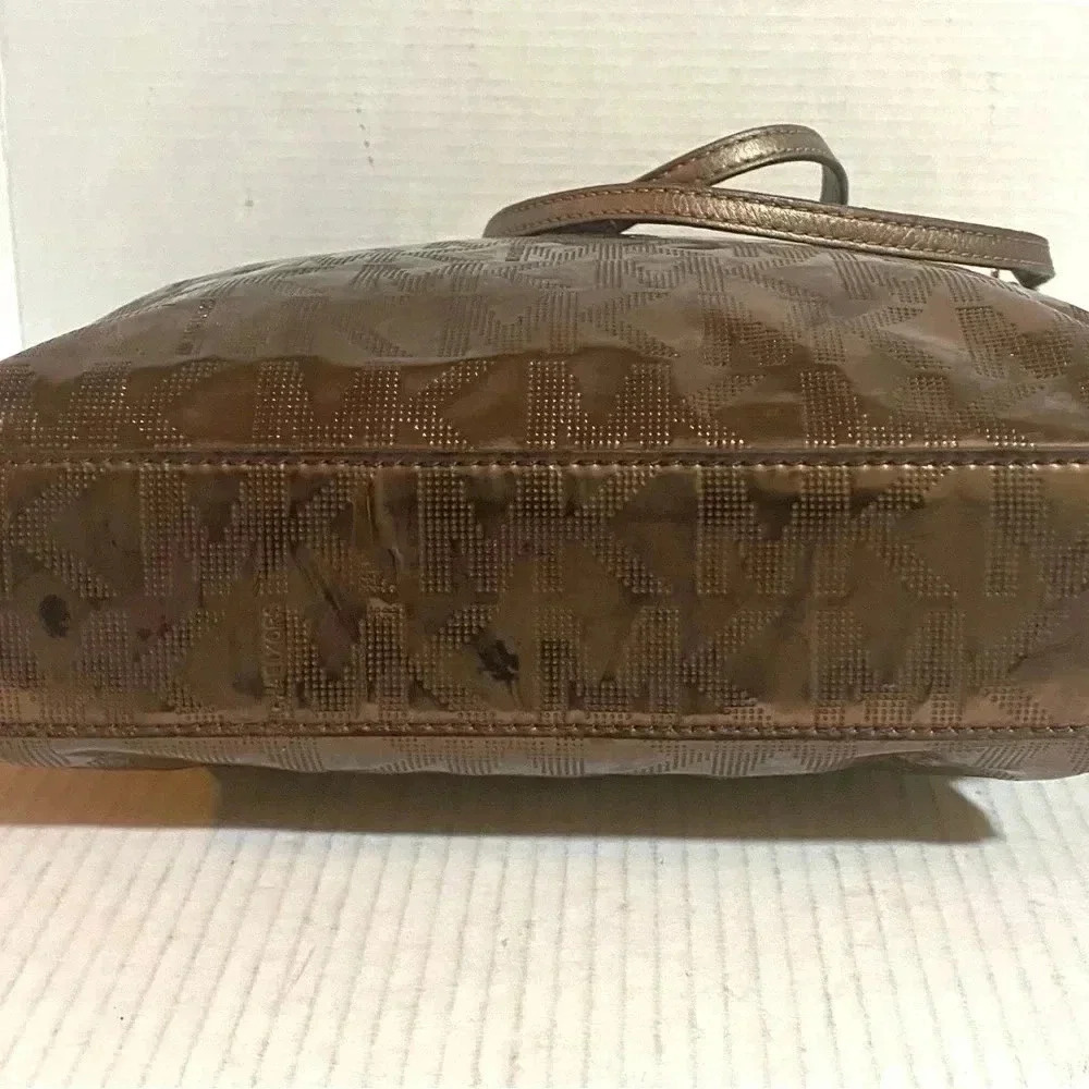 Michael Kors MK signature cocoa metallic tote handbag - Picture 3 of 8